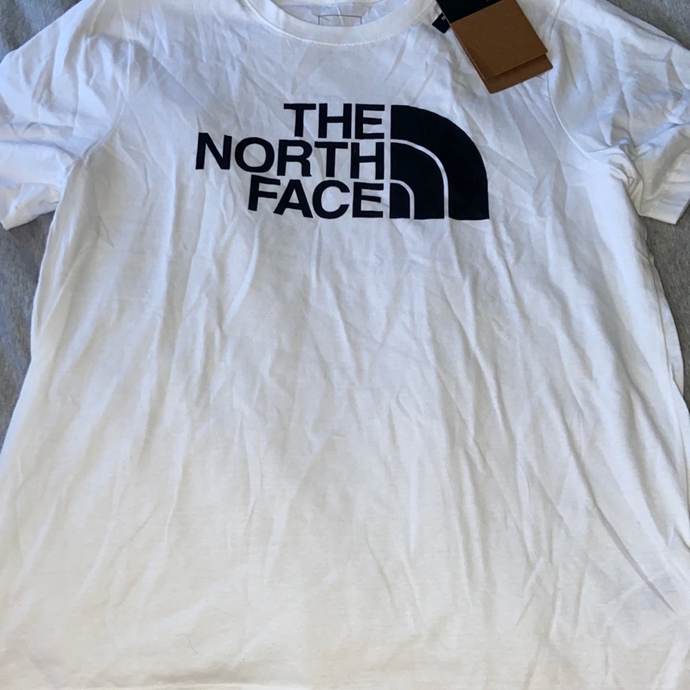 Brand new North face t shirt